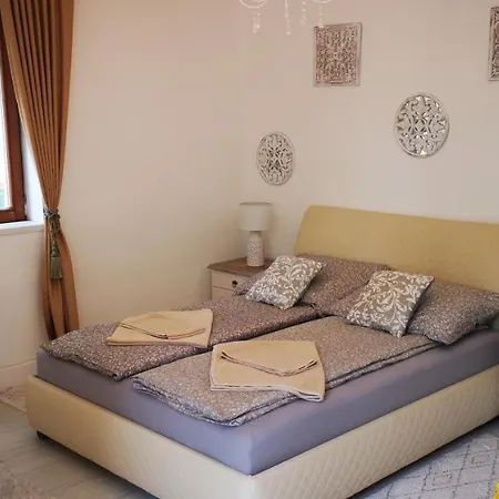 Apartman Patak *